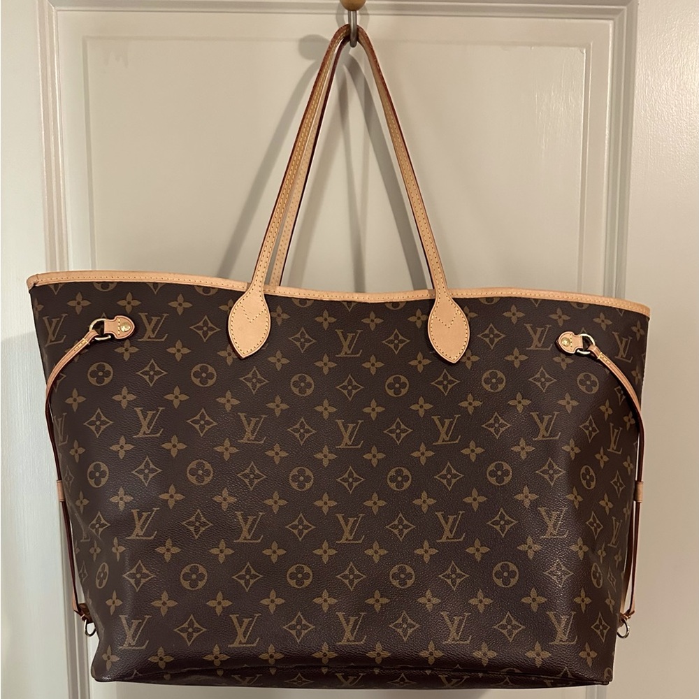 Louis Vuitton Neverfull GM - Pristine Condition